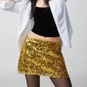 NWT Urban Outfitters Lulu sequin skirt, size XL